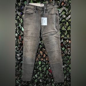 BNWT!! Sold Out Color!! FRAME Denim Le High Skinny Jeans
